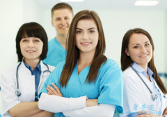 先进的癌症治疗方法以及癌症新亚哦吸引患者出国看病